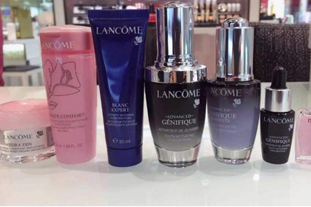 蘭蔻護膚品的檔次和產品介紹，小黑瓶粉水的真實測評