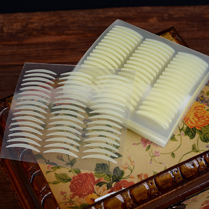 雙眼皮貼可以貼著睡覺嗎?需要注意哪些?-易網健康<a href=http://www.jsjjzhkt.cn/jkys/ target=_blank class=infotextkey>養生</a>網 雙眼皮貼可以貼著睡覺嗎?需要注意哪些?