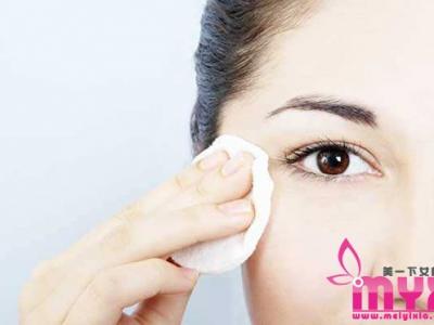 化妝水和爽膚水的區別 80%的女性都傻傻分清