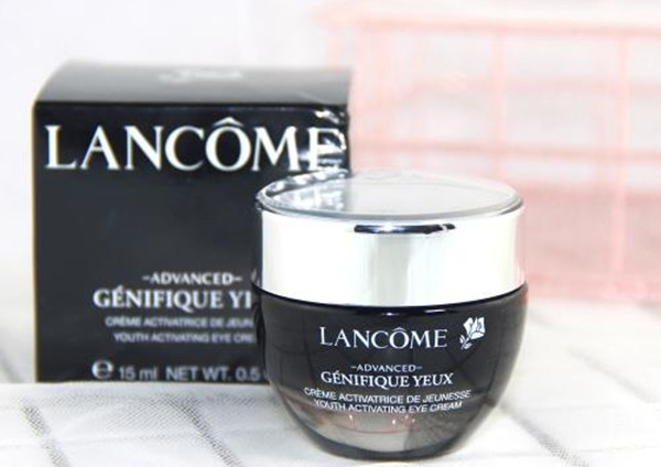 眼霜可以當面霜用嗎?為什么?-易網健康<a href=http://www.jsjjzhkt.cn/jkys/ target=_blank class=infotextkey>養生</a>網 眼霜可以當面霜用嗎?為什么?