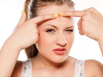 臉上長閉口怎么辦? 光做好清潔皮膚還不夠!