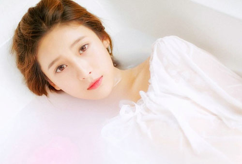 護(hù)膚大作戰(zhàn) 如何保住水潤(rùn)少女肌-易網(wǎng)健康養(yǎng)生網(wǎng) 護(hù)膚大作戰(zhàn) 如何保住水潤(rùn)少女肌