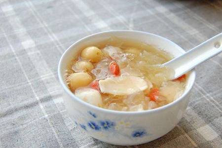 百合的功效與作用，除了泡水百合怎么做好吃？