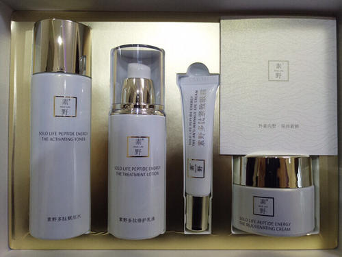 素野護膚品怎么樣?素野多肽護膚品有什么作用-易網<a href=http://www.jsjjzhkt.cn/ target=_blank class=infotextkey>健康養生</a>網 素野護膚品怎么樣?素野多肽護膚品有什么作用