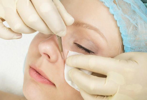 下眼袋有細(xì)紋怎么辦?教你4招淡化皺紋-易網(wǎng)健康養(yǎng)生網(wǎng) 下眼袋有細(xì)紋怎么辦?教你4招淡化皺紋