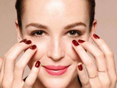 面霜和眼霜的使用順序 眼霜怎么使用