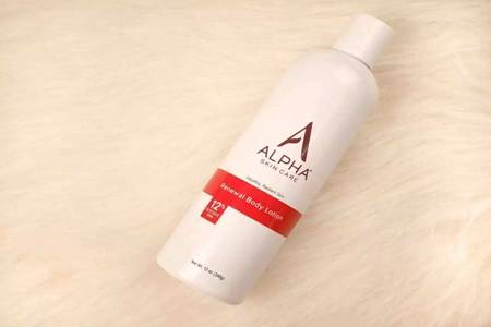 雞皮膚怎么消除,去除雞皮膚光滑嫩膚的五個(gè)方法-易網(wǎng)健康<a href=http://www.jsjjzhkt.cn/jkys/ target=_blank class=infotextkey>養(yǎng)生</a>網(wǎng) 雞皮膚怎么消除,去除雞皮膚光滑嫩膚的五個(gè)方法