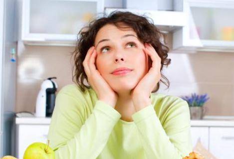 女性憂心怎么瘦臉？四個簡單有效的瘦臉方法