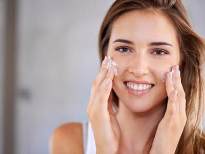 為什么涂完乳液后臉很油?教你6招來應(yīng)對!