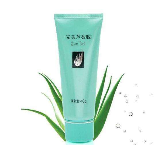 完美蘆薈膠的作用,延緩皮膚衰老!-易網(wǎng)健康<a href=http://www.jsjjzhkt.cn/jkys/ target=_blank class=infotextkey>養(yǎng)生</a>網(wǎng) 完美蘆薈膠的作用,延緩皮膚衰老!