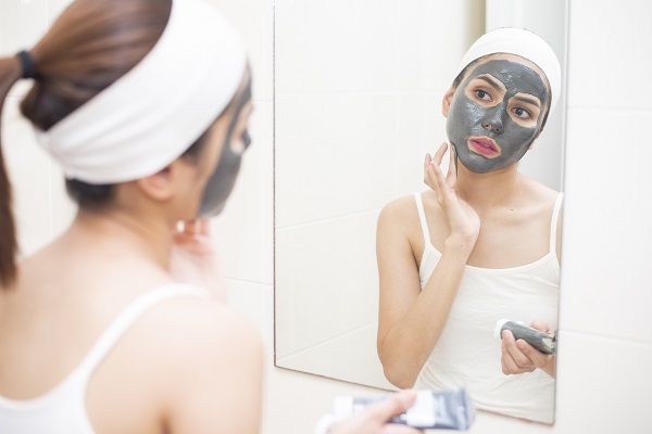 正確使用面膜讓你素顏也能皮膚好狀態！