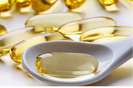 用維e擦臉半年后皮膚的變化,維E乳的五大美容功效-易網<a href=http://www.jsjjzhkt.cn/ target=_blank class=infotextkey>健康養生</a>網 用維e擦臉半年后皮膚的變化,維E乳的五大美容功效