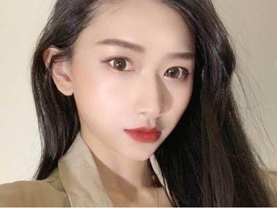 油性皮膚怎么改善，夏天出油多長痘的護膚方法