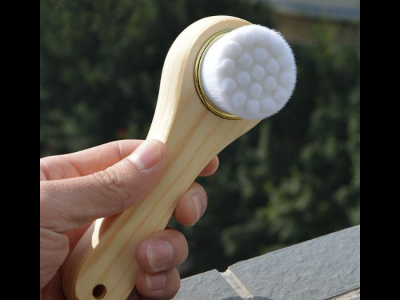 應用潔面刷會導致毛孔變大嗎?如何正確應用潔面刷