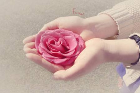 手部美白最快的方法是什么  3個(gè)手部美白的小竅門讓你快速變白