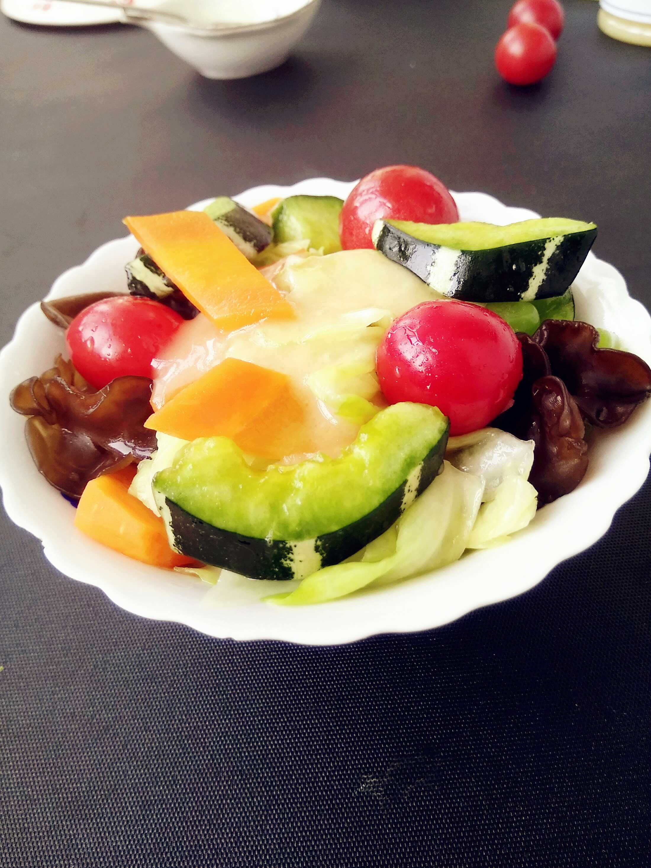 蜜汁沙拉的做法-甜味拌菜譜 蜜汁沙拉的做法-甜味拌菜譜