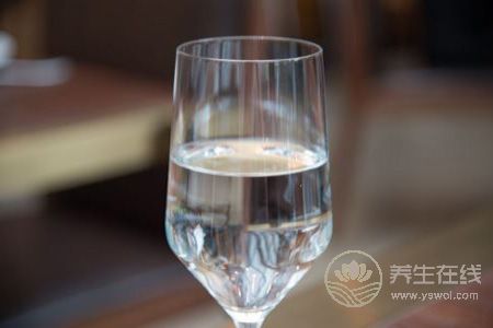 冬季養(yǎng)生要避開哪些誤區(qū)? 冬季養(yǎng)生要避開哪些誤區(qū)?