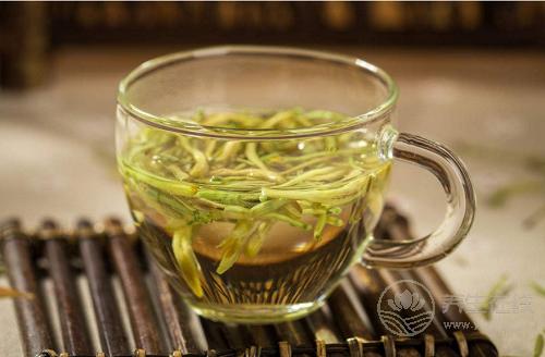 夏天易上火,喝它們降火很簡單 夏天易上火,喝它們降火很簡單