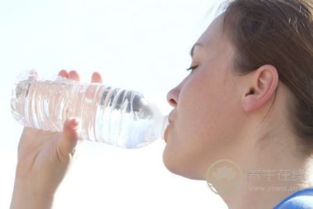 夏天人出現頭暈該怎么辦呢?