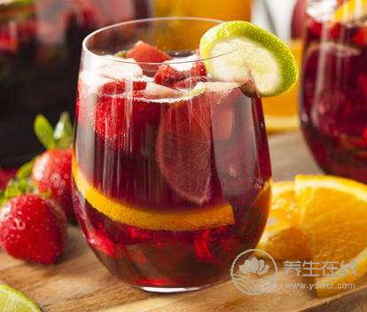 夏季喝茶就喝水果茶,學會泡制為家人解乏抗疲勞 夏季喝茶就喝水果茶,學會泡制為家人解乏抗疲勞