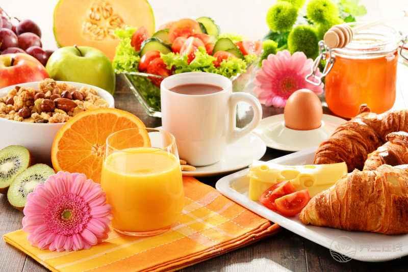 性事積極也是秋季養(yǎng)生之道？這15件事能做到一半你的身體不會太差