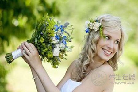 春季該怎樣給皮膚補(bǔ)水?