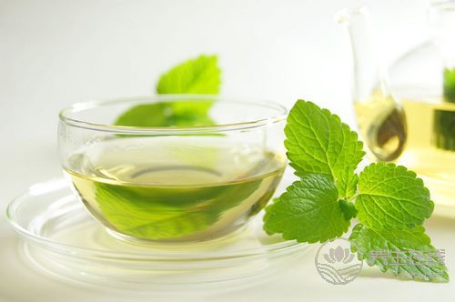 春飲花茶養生美容 推薦5款最受歡迎花草茶 春飲花茶養生美容 推薦5款最受歡迎花草茶