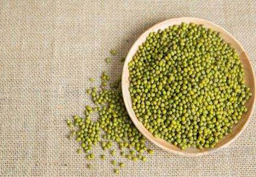 夏天最適合喝的竟不是綠豆湯,它才是夏季的排濕養血之王~ 夏天最適合喝的竟不是綠豆湯,它才是夏季的排濕養血之王~