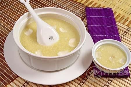 秋冬季養生多吃小米 小米粥怎么煮營養更豐富 秋冬季養生多吃小米 小米粥怎么煮營養更豐富