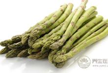 夏天怕曬?10種食物讓你越吃越白