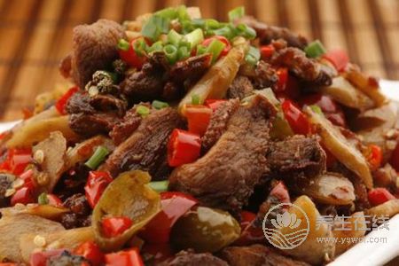 立秋吃什么菜好?立秋的飲食禁忌有哪些?-易網<a href=http://www.jsjjzhkt.cn/ target=_blank class=infotextkey>健康養生</a>網 立秋吃什么菜好?立秋的飲食禁忌有哪些?