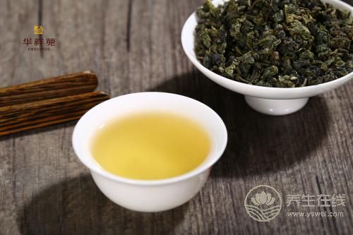 秋季下火茶有哪些?秋季吃什么食物下火?-易網(wǎng)<a href=http://www.jsjjzhkt.cn/ target=_blank class=infotextkey>健康養(yǎng)生</a>網(wǎng) 秋季下火茶有哪些?秋季吃什么食物下火?