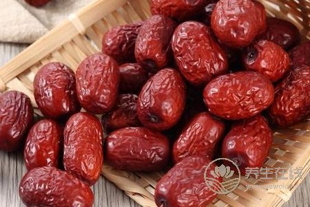 霜降養生吃紅棗好嗎?霜降養生紅棗食用有哪些禁忌?-易網健康養生網 霜降養生吃紅棗好嗎?霜降養生紅棗食用有哪些禁忌?