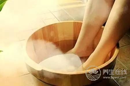 霜降如何養(yǎng)生?霜降緩解老寒腿的方法是什么?