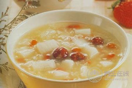 霜降養生食譜是什么?霜降吃南瓜山藥粥功效是什么?-易網<a href=http://www.jsjjzhkt.cn/ target=_blank class=infotextkey>健康養生</a>網 霜降養生食譜是什么?霜降吃南瓜山藥粥功效是什么?