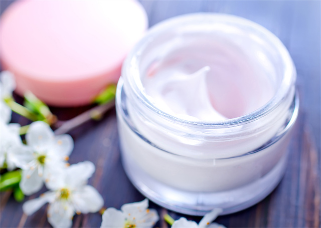 秋天使用身體乳要注意什么？身體乳的正確用法