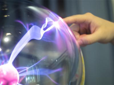 冬天干燥易起靜電？別擔心，幾個小妙招讓大家不做“帶電人”