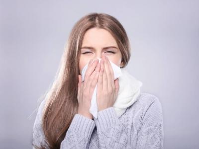春季過(guò)敏性鼻炎的特點(diǎn)，這些特點(diǎn)代表你是過(guò)敏性鼻炎！