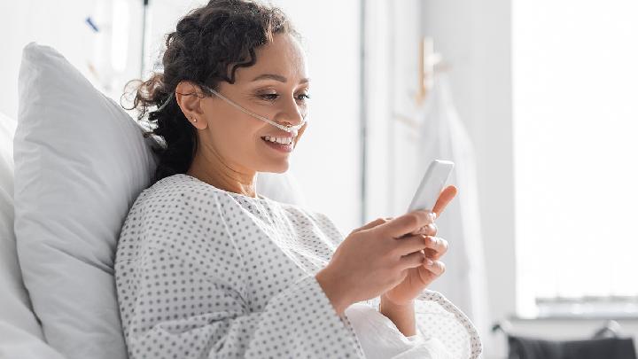 兒童過敏性鼻炎有什么特征 過敏性鼻炎患兒有3大明顯特征-易網健康養生網 兒童過敏性鼻炎有什么特征 過敏性鼻炎患兒有3大明顯特征