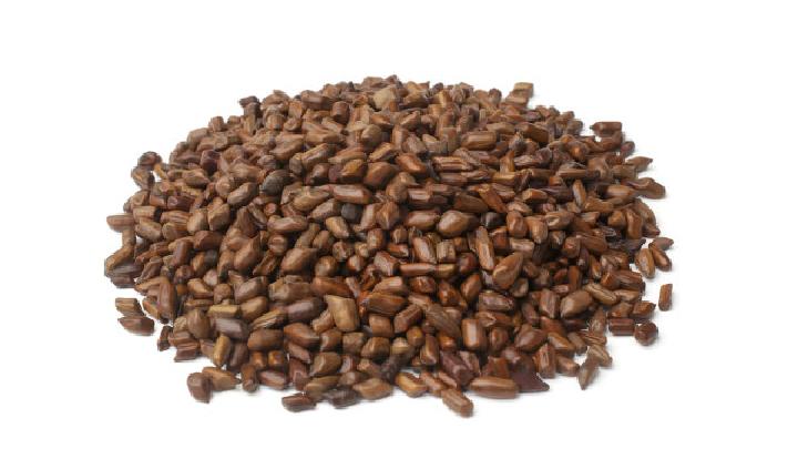 適合秋季滋補的中藥材有哪些 中醫送你這4款中藥材來補身-易網<a href=http://www.jsjjzhkt.cn/ target=_blank class=infotextkey>健康養生</a>網 適合秋季滋補的中藥材有哪些 中醫送你這4款中藥材來補身