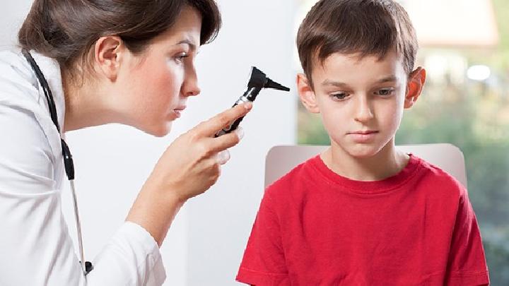 寶寶春季要多吃哪些食物 春季寶寶應該少吃三種食物-易網健康<a href=http://www.jsjjzhkt.cn/jkys/ target=_blank class=infotextkey>養生</a>網 寶寶春季要多吃哪些食物 春季寶寶應該少吃三種食物