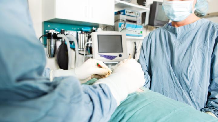 過敏性鼻炎是怎么引起的 春季過敏性鼻炎的癥狀是什么