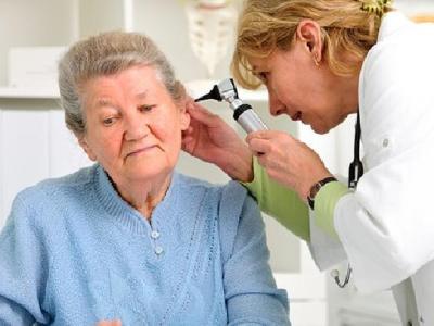 關于過敏性鼻炎的治療 切記春季勿將鼻炎當感冒