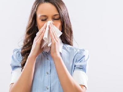 小兒過(guò)敏性鼻炎癥狀有哪些 出現(xiàn)四個(gè)異常要趕快就醫(yī)!