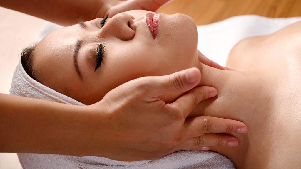 冬天皮膚干燥瘙癢,學會3項護膚要素,美麗整個冬天-易網健康<a href=http://www.jsjjzhkt.cn/jkys/ target=_blank class=infotextkey>養生</a>網 冬天皮膚干燥瘙癢,學會3項護膚要素,美麗整個冬天