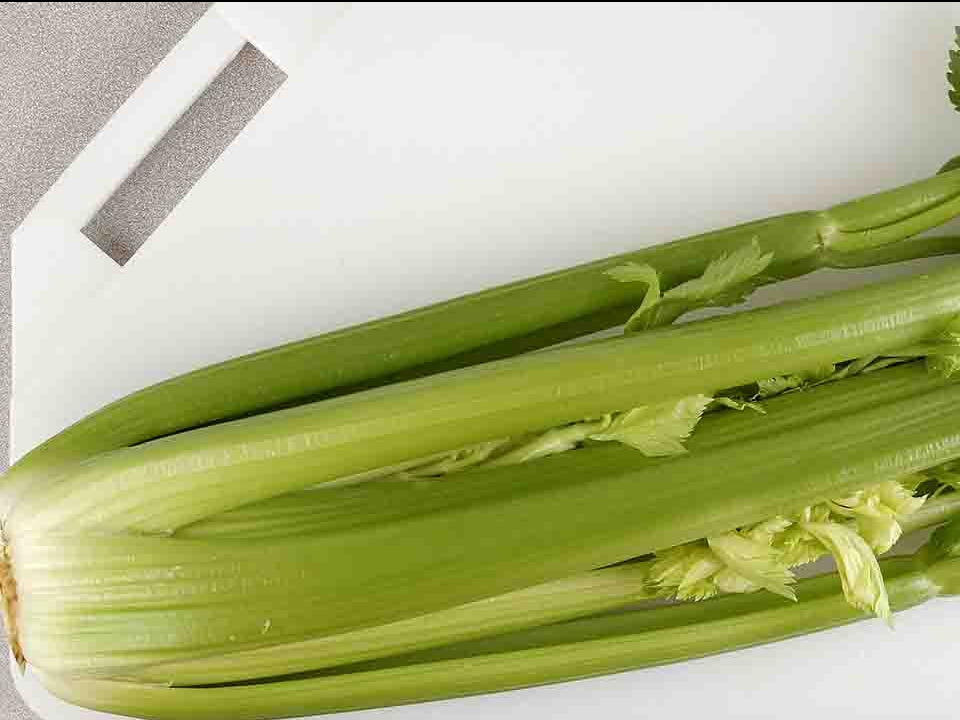 生姜能預防腸道疾病么-易網健康養生網 生姜能預防腸道疾病么