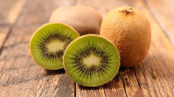 夏天喝什么果汁好 夏季喝哪些果汁可以養生-易網<a href=http://www.jsjjzhkt.cn/ target=_blank class=infotextkey>健康養生</a>網 夏天喝什么果汁好 夏季喝哪些果汁可以養生