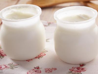夏天喝酸奶好嗎 夏天喝酸奶的好處