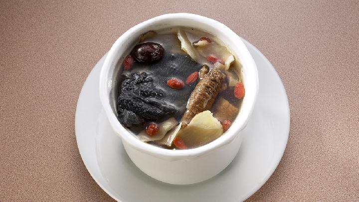 春季養生哪些食物可以提高免疫力? 推薦三款春季養生湯提高免疫力