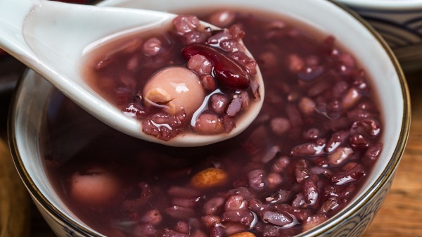 春季養生吃什么食物好 推薦三種春季養生降火食譜-易網健康養生網 春季養生吃什么食物好 推薦三種春季養生降火食譜